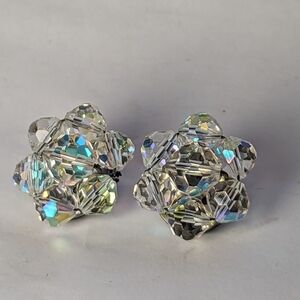 🫧 Aurora Borealis Earrings Crystal RhinestoneVintage Clip On Silver Tone